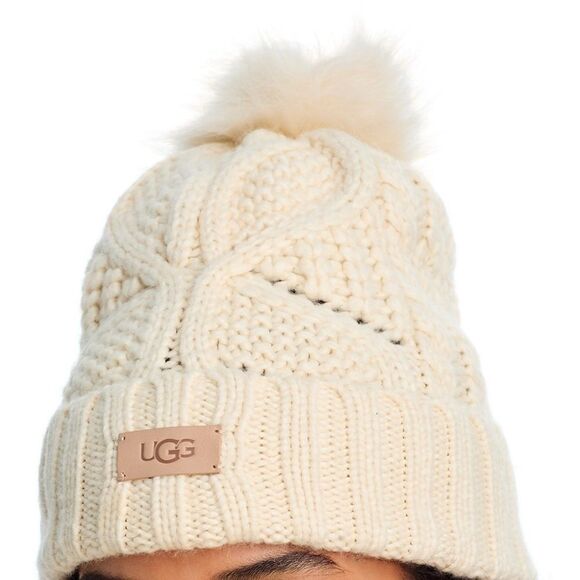 NWT UGG Cable knit hat with fleece lining! main image 5
